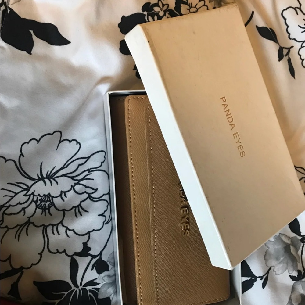 Cream wallet - Picture 5 of 5